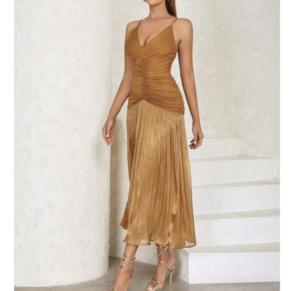 Metallic shimmer Ruched Front Spaghetti Strap Cami Dress - Picture 8 of 8